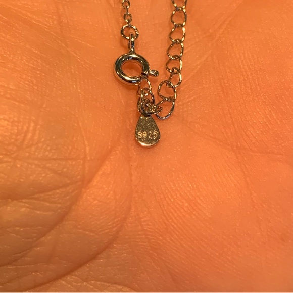 #226 1 ct Moissanite cube necklace - Picture 6 of 6